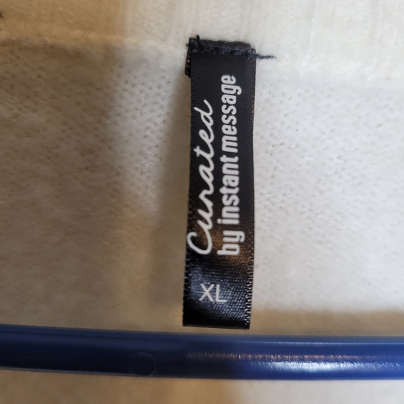 Curated by Instant Message Sweater Womens Size XL Ivory Fall Winter Vneck - Picture 3 of 9